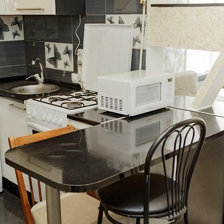 Transitional Havryky Apartment Lviv Buitenkant foto