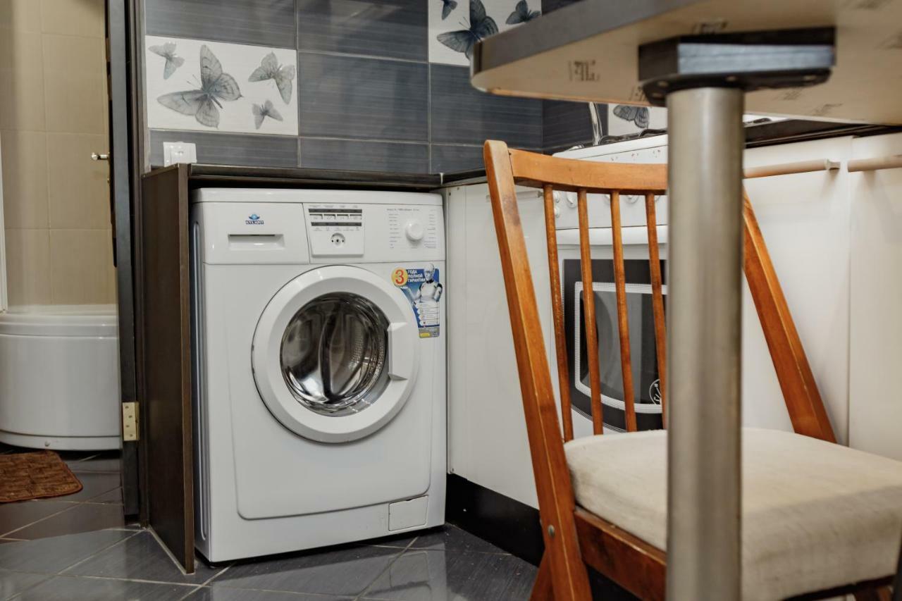 Transitional Havryky Apartment Lviv Buitenkant foto