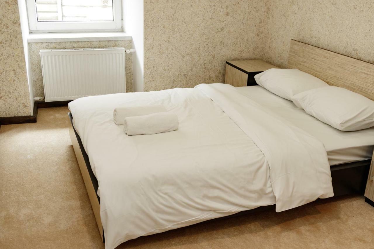 Transitional Havryky Apartment Lviv Buitenkant foto